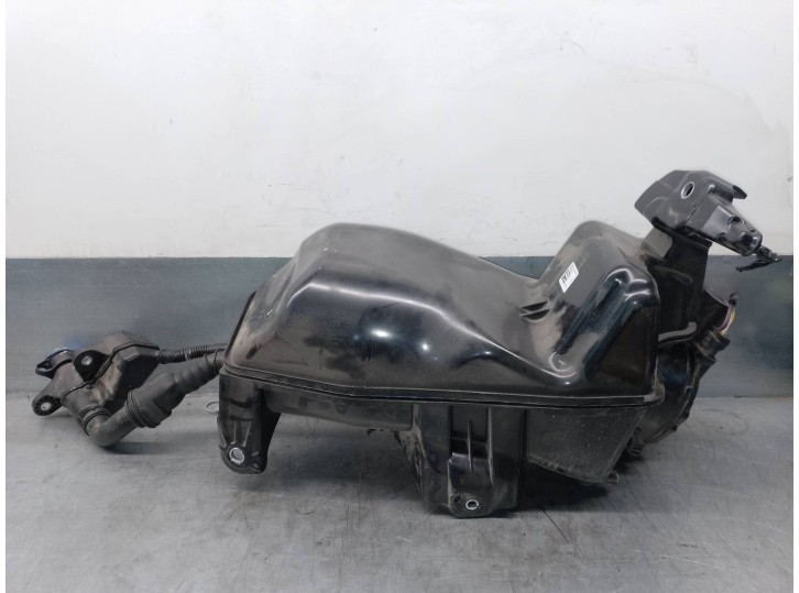 Recambio de deposito combustible para volvo xc60 referencia OEM IAM 31405814  