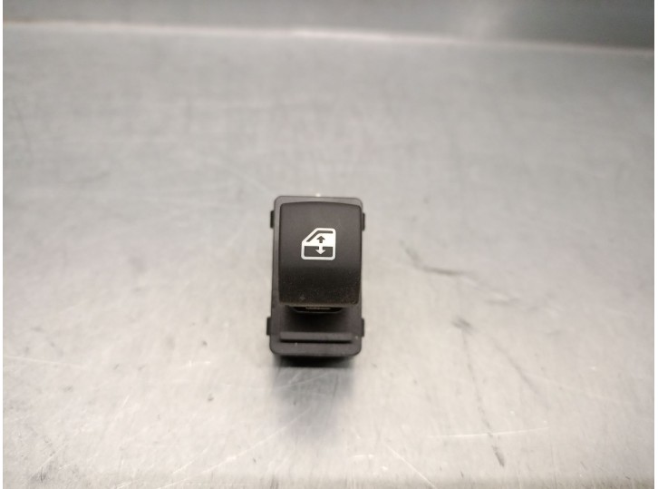 Replacement rear left window switch for Jeep Compass (MP, M6, MV, M7) 1.4 MultiAir OEM IAM reference 6BZ30LXHAA 6BZ