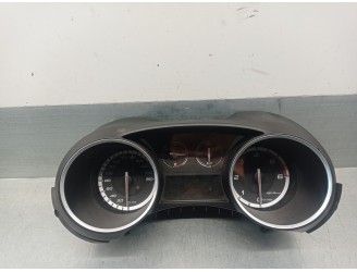 Recambio de cuadro instrumentos para alfa romeo giulietta (191) 2.0 jtdm cat referencia OEM IAM 50516478 A2C53352738 CONTINENTAL