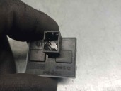 Replacement left front window switch for Seat Cordoba Sedan (6L2) 1.9 TDI OEM IAM reference 6Q0959858 