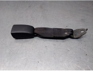 Recambio de enganche cinturon para mitsubishi lancer berlina (cy0) inform referencia OEM IAM 7000A587XA TRASERO CENTRAL 4 PIEZAS