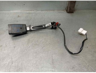 Recambio de enganche cinturon para ssangyong kyron 2.0 referencia OEM IAM 06G76 DEL IZQ 5 PUERTAS