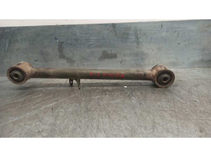 Replacement rear left lower suspension arm for Toyota 4-Runner (N13) 3.0 12v cat OEM IAM reference 