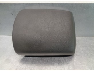 Recambio de apoyabrazos central para ssangyong kyron 2.0 referencia OEM IAM 7794031000LAM 