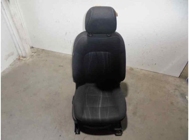 Recambio de asiento delantero derecho para chevrolet aveo sedán ltz referencia OEM IAM 95916057 TELA NEGRA 4 PUERTAS