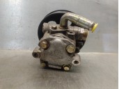 Recambio de bomba servodireccion para audi a4 berlina (b5) 1.8 20v turbo referencia OEM IAM 8D0145156L KV18002 KYB