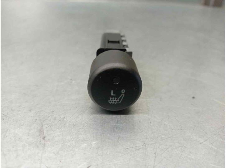 Recambio de mando asiento izquierdo para ssangyong kyron 2.0 referencia OEM IAM   