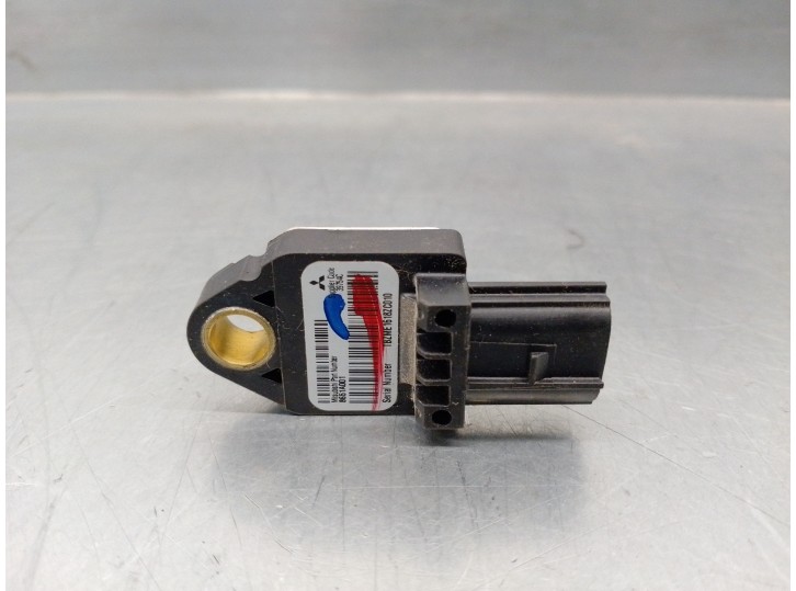 Recambio de sensor impacto para mitsubishi lancer berlina (cy0) inform referencia OEM IAM 8651A001  