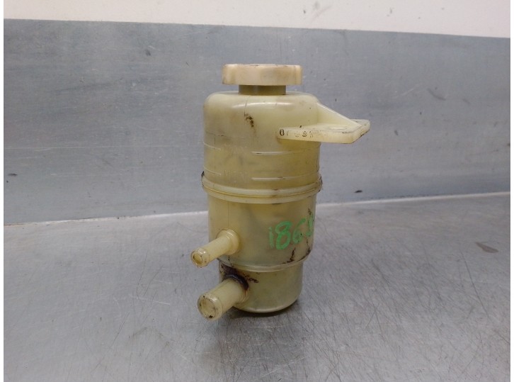 Recambio de deposito servo para mitsubishi lancer berlina (cy0) inform referencia OEM IAM MN101937 