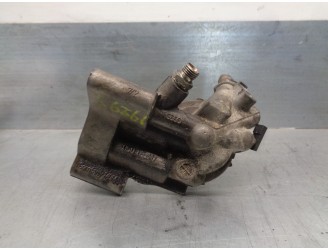 Recambio de soporte filtro aceite para audi a4 berlina (b5) 1.8 20v turbo referencia OEM IAM 050115417 