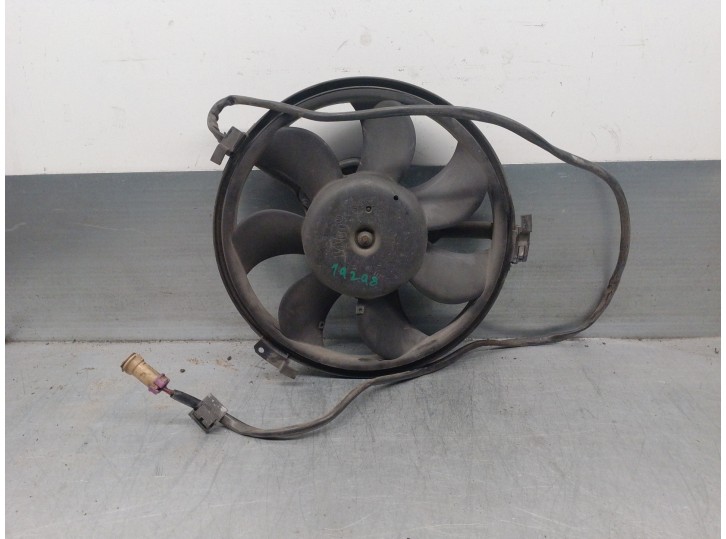 Recambio de electroventilador para audi a4 berlina (b5) 1.8 20v turbo referencia OEM IAM 8D0959455B VALEO