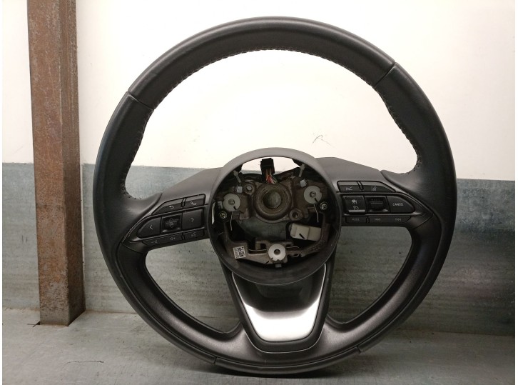 Recambio de volante para toyota yaris (_p21_, _pa1_, _ph1_) 1.5 hybrid (mxph11) referencia OEM IAM 45100K0140C1 45100K0140C1 