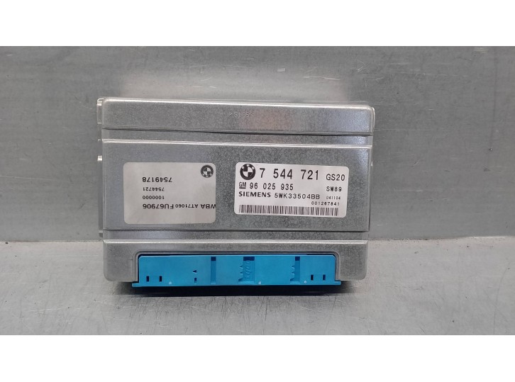 Recambio de centralita cambio automatico para bmw serie 3 compact (e46) 2.0 16v diesel cat referencia OEM IAM 96025935 5WK33504B