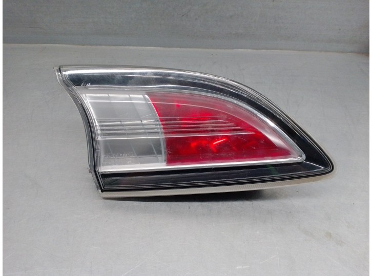 Recambio de piloto trasero izquierdo para mazda 3 lim. (bl) 1.6 16v cat referencia OEM IAM BBN7513GO DE PORTON 5 PUERTAS