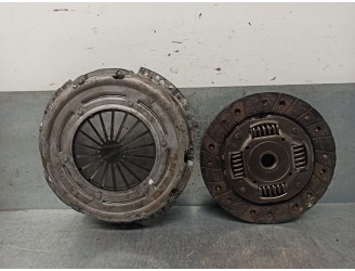 Recambio de kit embrague para volkswagen polo berlina (6n2) 1.4 referencia OEM IAM 030198141BX 3082168231 SACHS