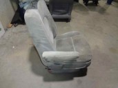 Recambio de asiento delantero izquierdo para kia carnival ii 2.5 v6 lx referencia OEM IAM TELA GRIS 5 PUERTAS