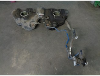 Recambio de deposito combustible para mercedes-benz clase r (w251) 320 cdi l (251.122) referencia OEM IAM A2514710401 A251470210