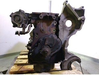 Recambio de bloque para chrysler voyager (rg) 2.5 crd grand voyager limited referencia OEM IAM VM98B 5069193AA 03824