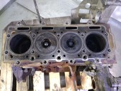 Replacement engine block for Chrysler Voyager (RG) 2.5 CRD Grand Voyager Limited OEM IAM reference VM98B 5069193AA 03824