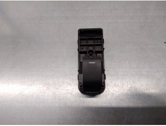 Recambio de mando elevalunas delantero derecho para mazda 3 lim. (bl) 1.6 16v cat referencia OEM IAM BB366370B 