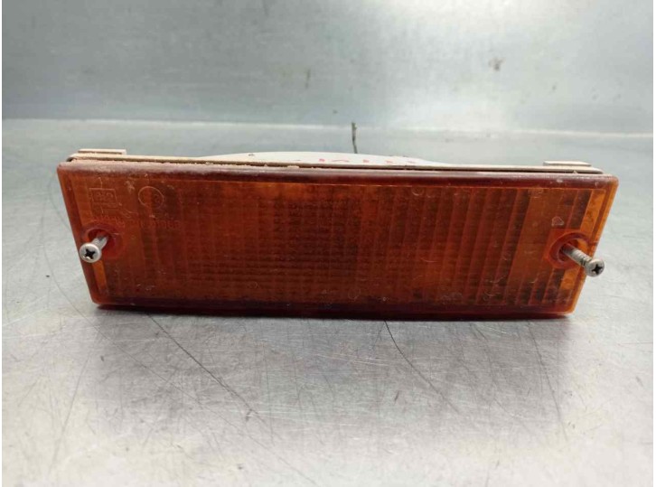 Recambio de piloto delantero derecho para mitsubishi l 200 (k34t) 2.5 turbodiesel referencia OEM IAM MR376014  