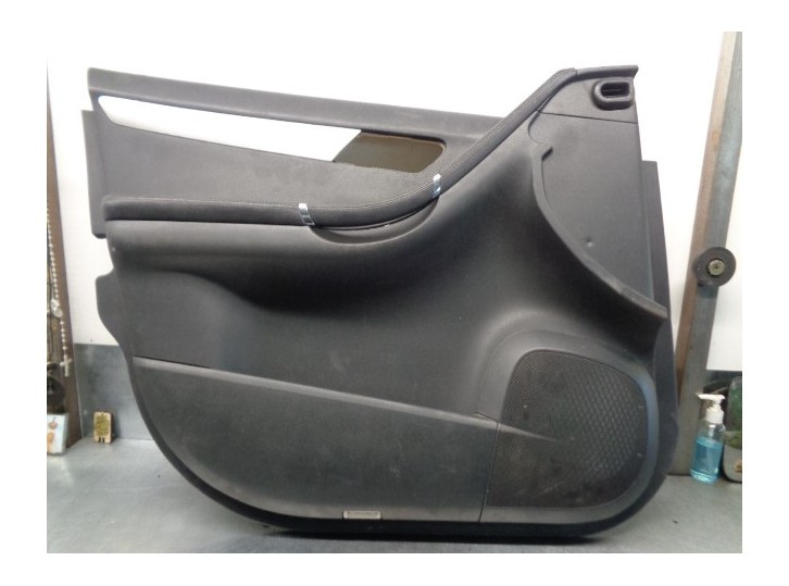 Recambio de guarnecido puerta delantera derecha para mercedes-benz clase r (w251) 320 cdi l (251.122) referencia OEM IAM A251720