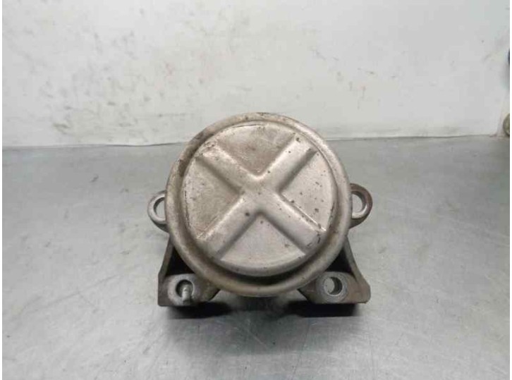 Replacement right engine mount for Ford Mondeo Sportbreak (CA2) 1.8 TDCi CAT OEM IAM reference 1222220 
