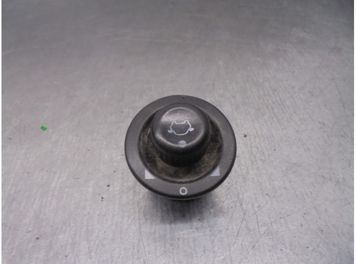 Recambio de mando retrovisor para ford transit connect (tc7) 1.8 tdci cat referencia OEM IAM 93BG17B676BB 