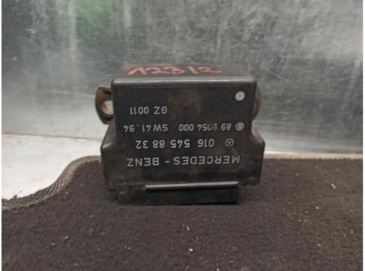 Recambio de caja precalentamiento para mercedes-benz clase e (w210) berlina diesel 3.0 diesel cat referencia OEM IAM 0165458832 