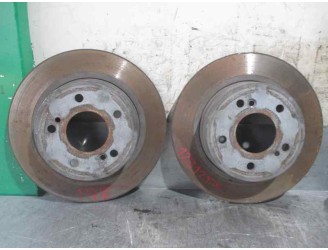 Recambio de disco freno trasero para mercedes-benz clase e (w210) berlina diesel 3.0 diesel cat referencia OEM IAM A2104230912 