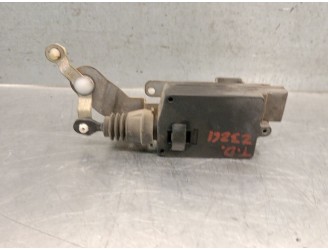 Recambio de motor cierre centralizado trasero derecho para hyundai galloper ii (jk-01) 2.5 td intercooler referencia OEM IAM D4B