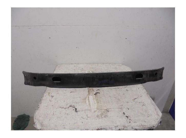 Replacement front bumper reinforcement for Hyundai H 100 2.5 diesel OEM IAM reference 6221043831 IRON 