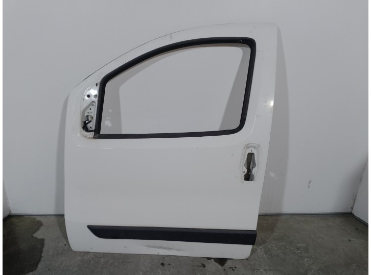 Recambio de puerta delantera izquierda para peugeot bipper tepee 1.3 16v hdi fap referencia OEM IAM 9002AT  