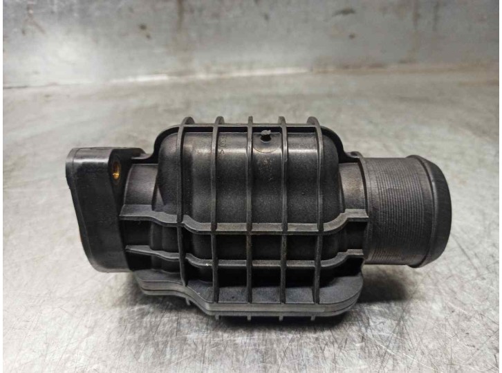 Recambio de tubo para citroën c3 picasso exclusive referencia OEM IAM 9687261180 