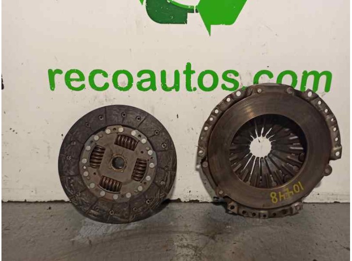 Recambio de kit embrague para audi 80 (811/813) 1.8 referencia OEM IAM 028198141MX  LUK