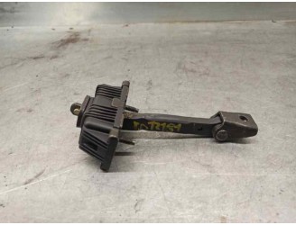 Recambio de retenedor puerta para toyota avensis berlina (t25) 2.0 16v cat referencia OEM IAM   