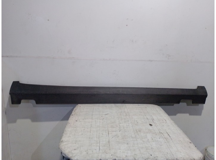 Recambio de faldon lateral para hyundai bayon (bc3) 1.0 t-gdi referencia OEM IAM 65180Q0000 65180Q0000 