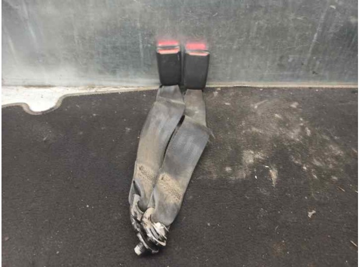 Recambio de enganche cinturon para ssangyong actyon sports 2.0 td cat referencia OEM IAM 7565032100LAM  