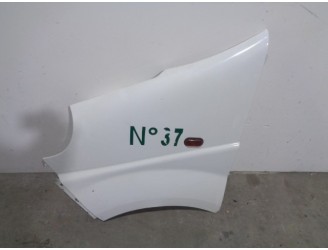 Recambio de aleta delantera izquierda para nissan primastar (x83) 1.9 dci diesel cat referencia OEM IAM 6311300Q0A BLANCA ROTULA