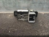 Recambio de mando elevalunas trasero derecho para ssangyong actyon sports 2.0 td cat referencia OEM IAM 202005801  