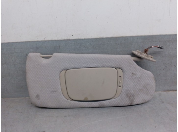 Recambio de parasol derecho para chrysler voyager (rg) 2.5 crd grand voyager limited referencia OEM IAM VM98B 
