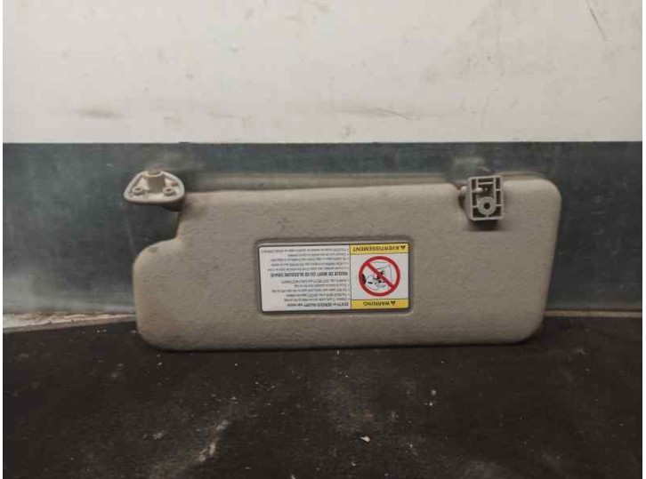 Recambio de parasol derecho para ssangyong actyon sports 2.0 td cat referencia OEM IAM   