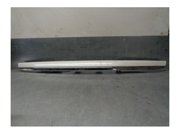 Recambio de maneta exterior porton para toyota auris 1.8 16v cat referencia OEM IAM 7680102550 BLANCA 