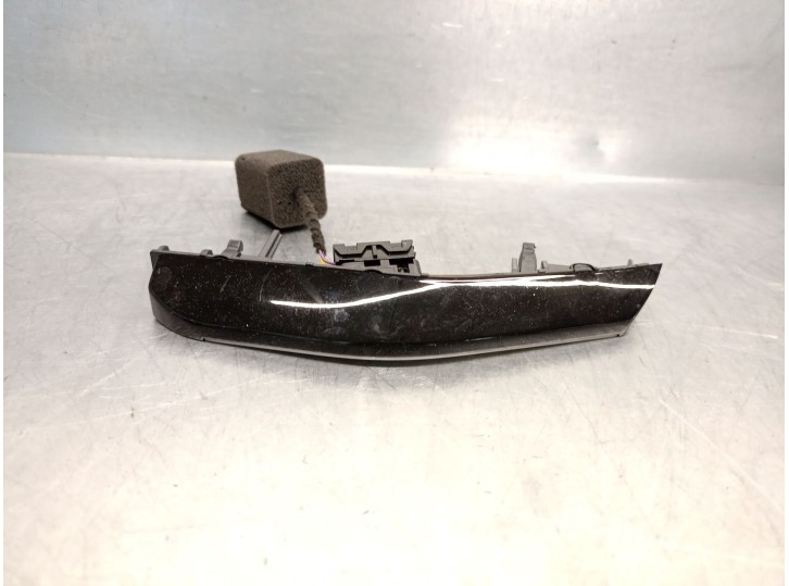 Recambio de moldura para skoda karoq (nu7, nd7) 1.5 tsi referencia OEM IAM 57B947193041 57B947193041 