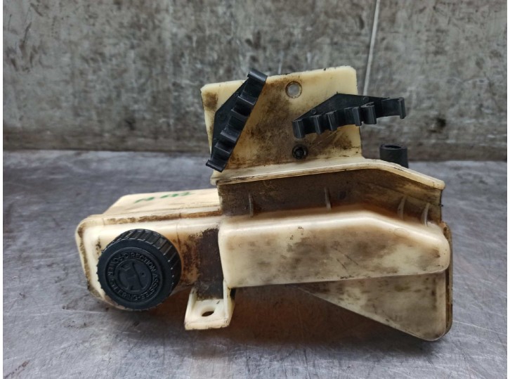 Recambio de deposito liquido direccion para peugeot 605 2.1 turbodiesel referencia OEM IAM 9607902580C  