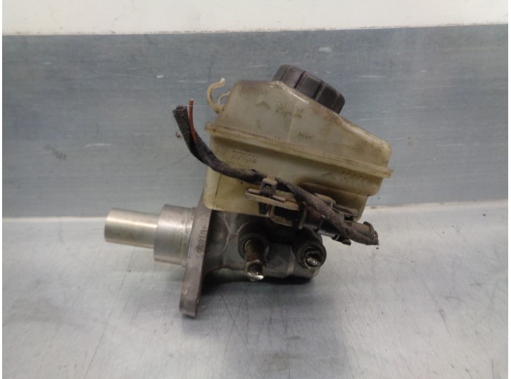 Recambio de bomba freno para opel zafira b 1.9 cdti referencia OEM IAM 32067271  TRW