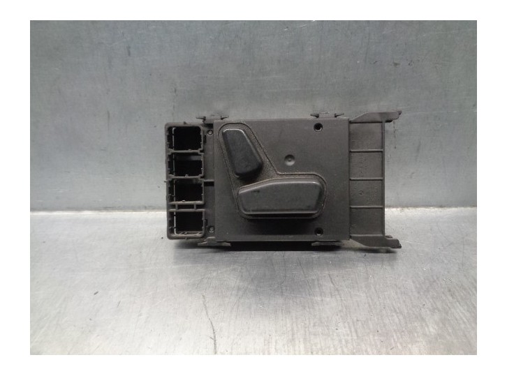 Recambio de mando asiento derecho para mercedes-benz clase m (w163) 2.7 cdi 20v cat referencia OEM IAM 0365458428 