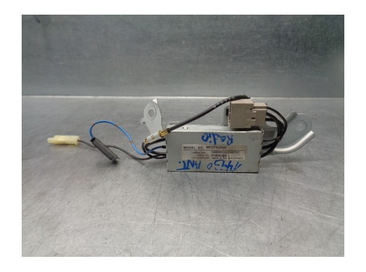 Recambio de antena para subaru legacy kombi/outback b14 2.0 diesel cat referencia OEM IAM 86327AJ000 