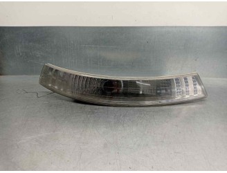Replacement front right indicator light for Nissan Primastar (X83) 1.9 DCi Diesel CAT OEM IAM reference 8200154929 89008041 VALE