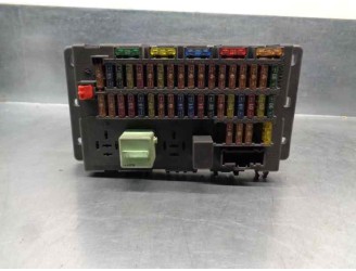 Recambio de caja reles / fusibles para mini r50 , r53 cooper referencia OEM IAM 1509011  
